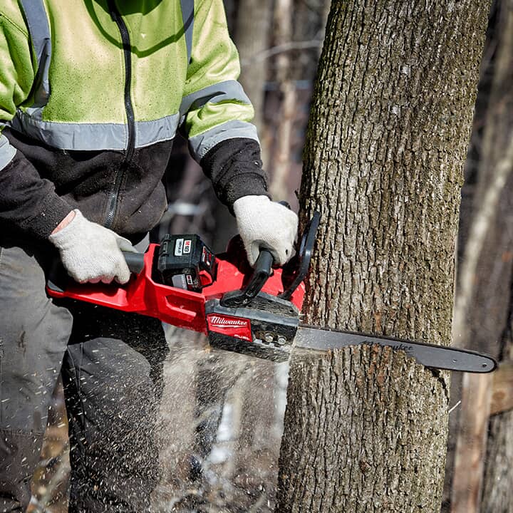 Chainsaws and Log Splitters