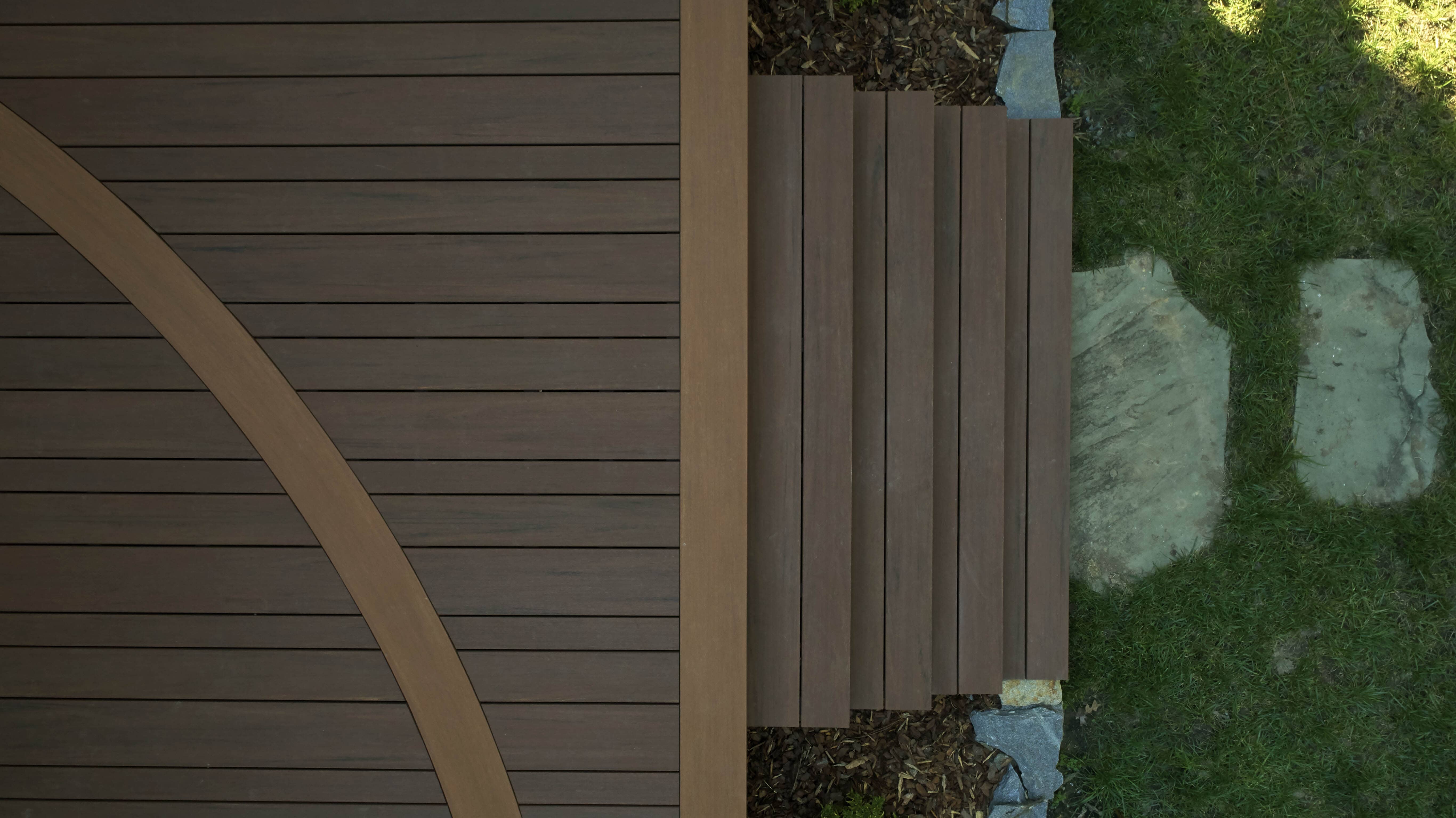 09 Beauty-AZEK-Vintage-Mahogony-Cypress-TImberTech-MDW-1756