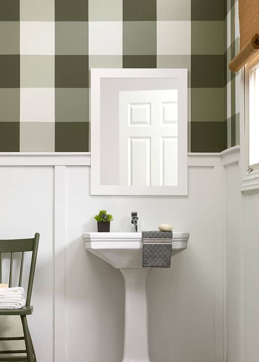 plaid painted bathroom wall