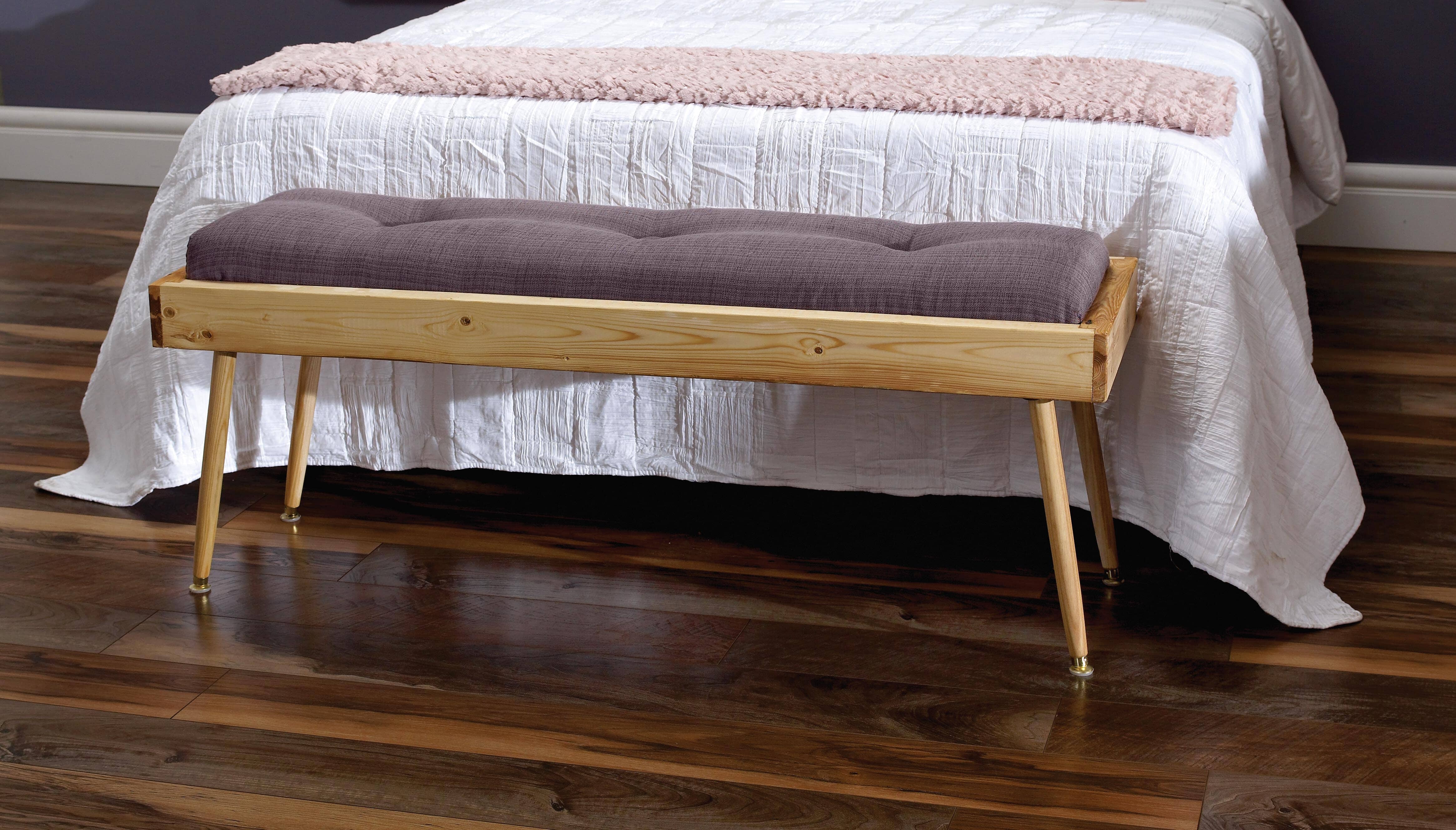 bedroombench