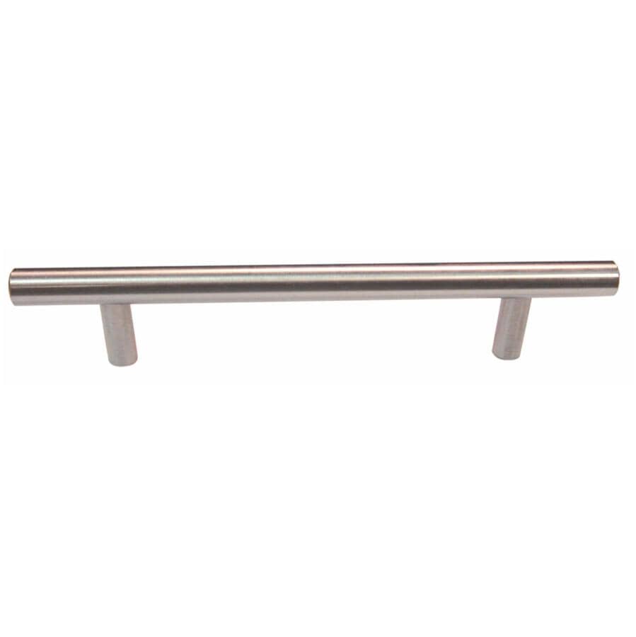 RICHELIEU:5-1/32" Contemporary Cabinet Pull - Brushed Nickel