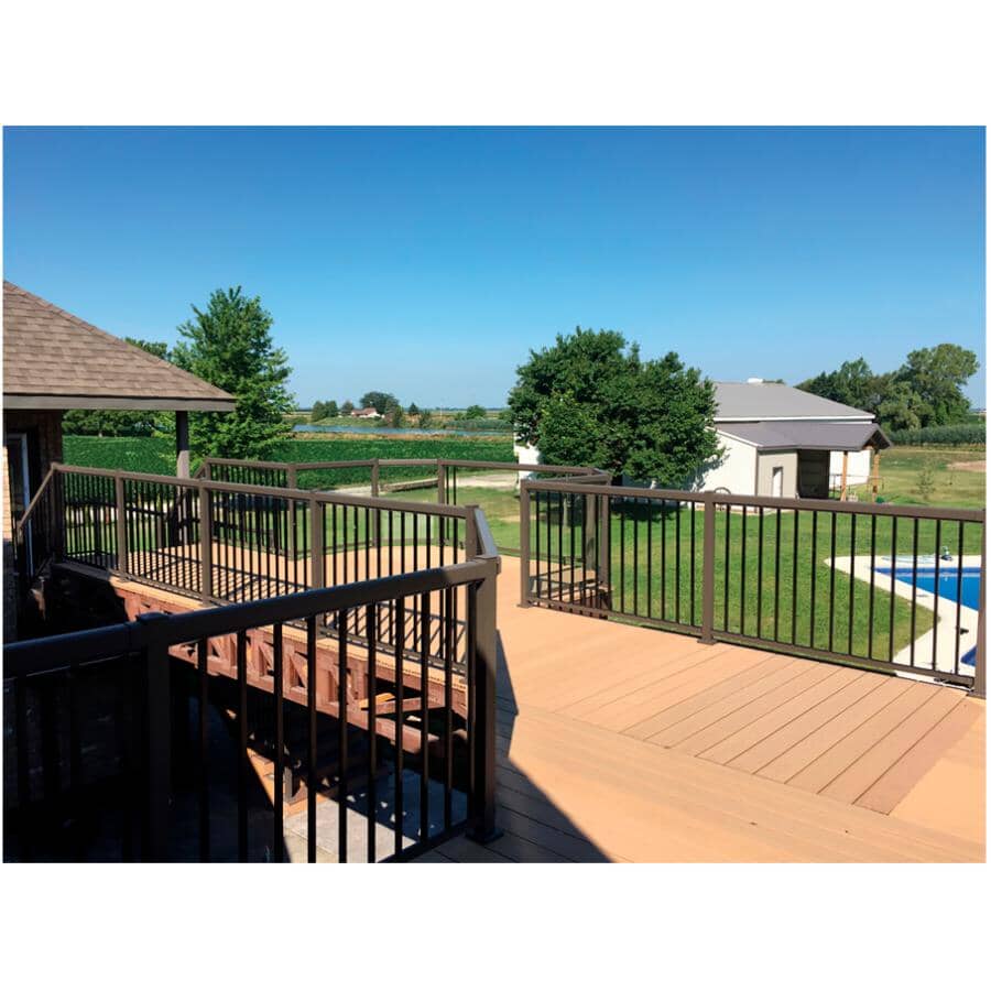 Top Fix Rails REGAL IDEAS 8' O/C Aluminum Top & Bottom Rails | Home Hardware