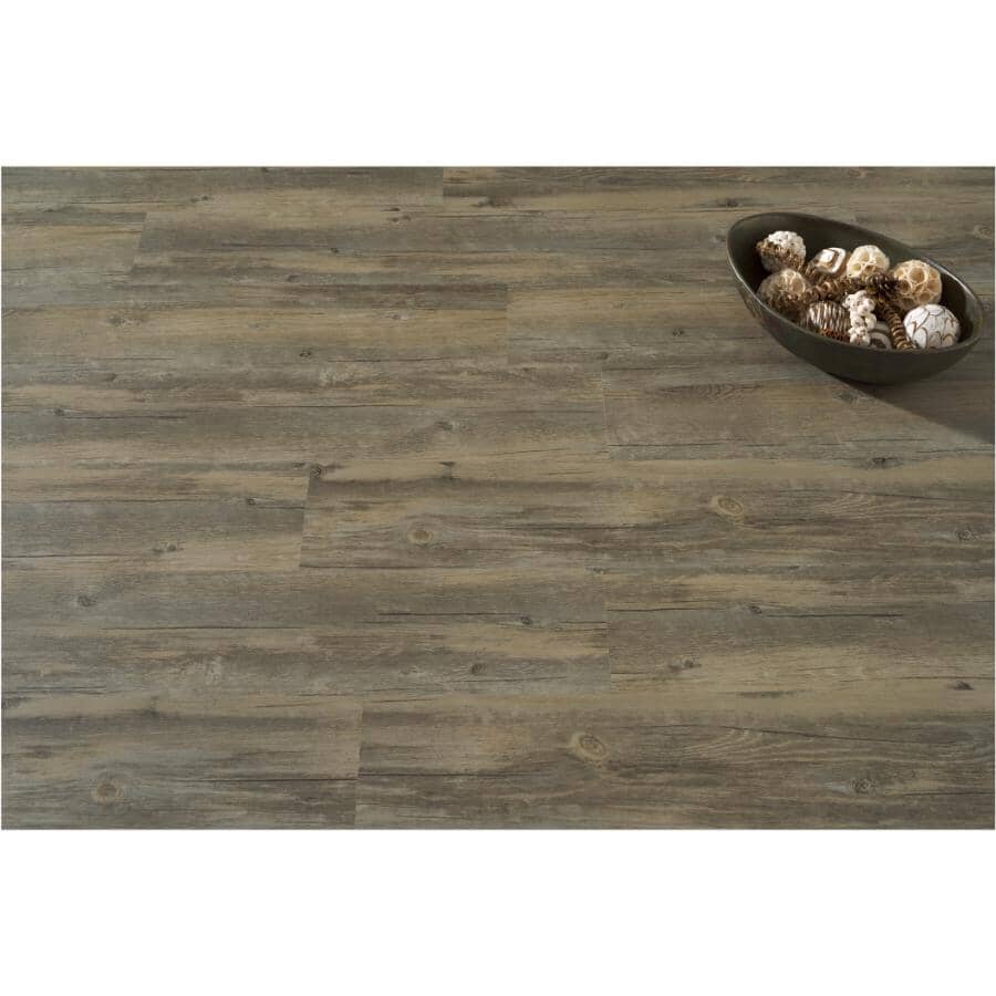 QUALITY CRAFT 24 sq. ft. 6" x 36" 10mm Alpine Press & Go Expresso Vinyl ...