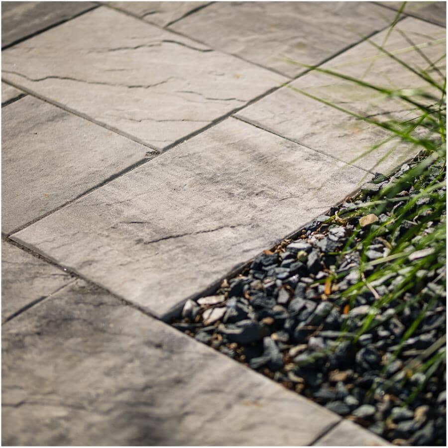 BARKMAN CONCRETE 16" x 16" Sterling Patio Stone | Home Hardware