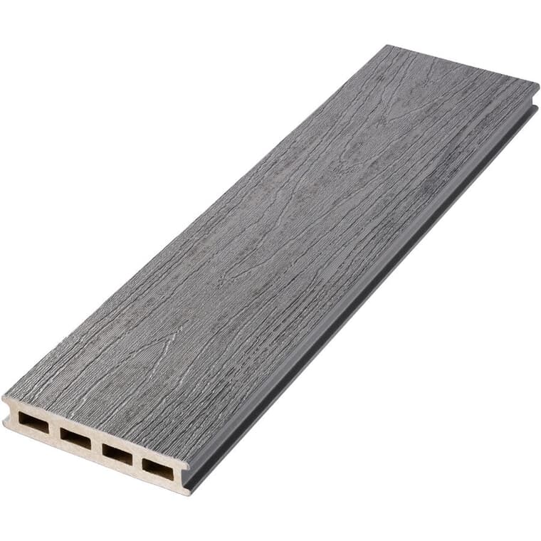 Planche de terrasse EnviroBoard de 1 po x 5-1/8 po x 20 pi avec rebord rainuré, gris amazone bigarré