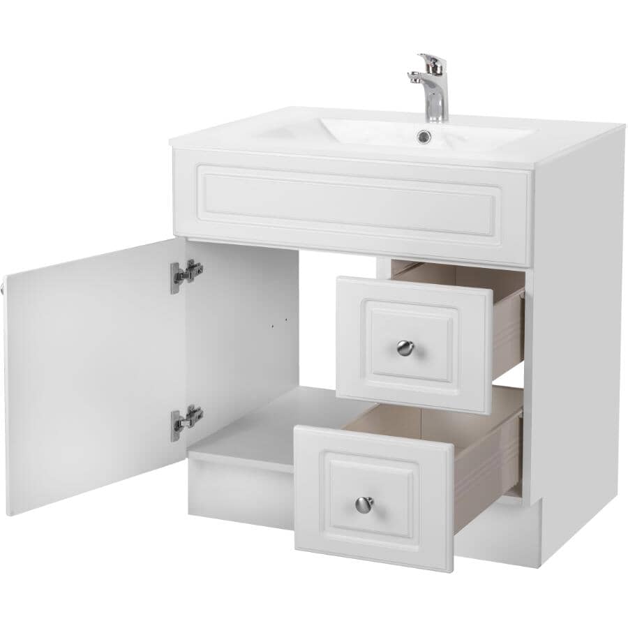 Index of /products/3221/3221190/