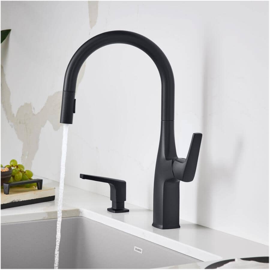 Stealth Rivana BLANCO Rivana Single Handle Pull | Home Hardware