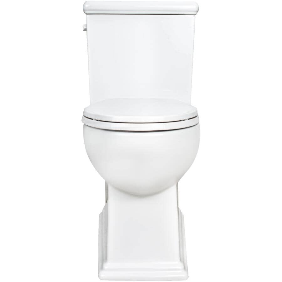 FOREMOST:4.8 L Dietrich High Efficiency Elongated Toilet - with Concealed Trapway, 17" Accessible Height, White