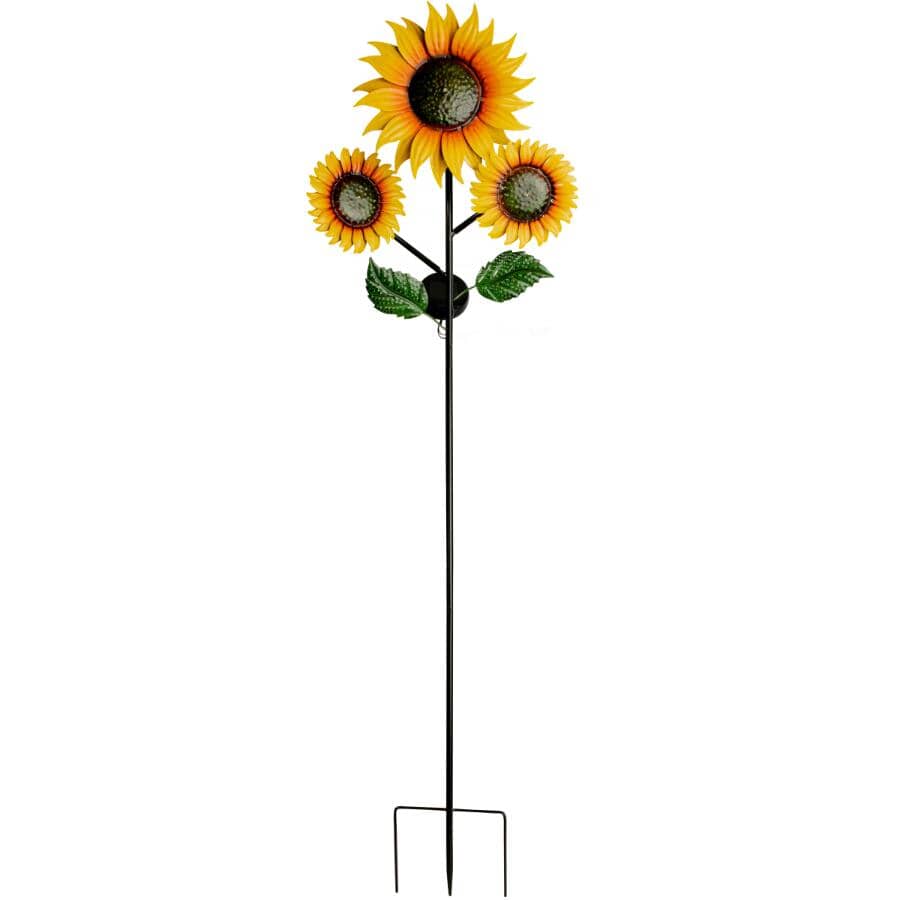 MOONRAYS Solar Metal Sunflower Stick Light with 3 Flowers | Home Hardware