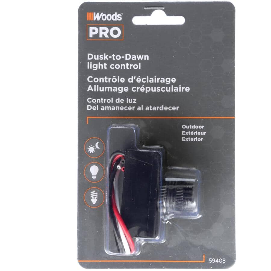 WOODS Button Style Dusk-to-Dawn Photocell for All Light Bulbs | Home ...