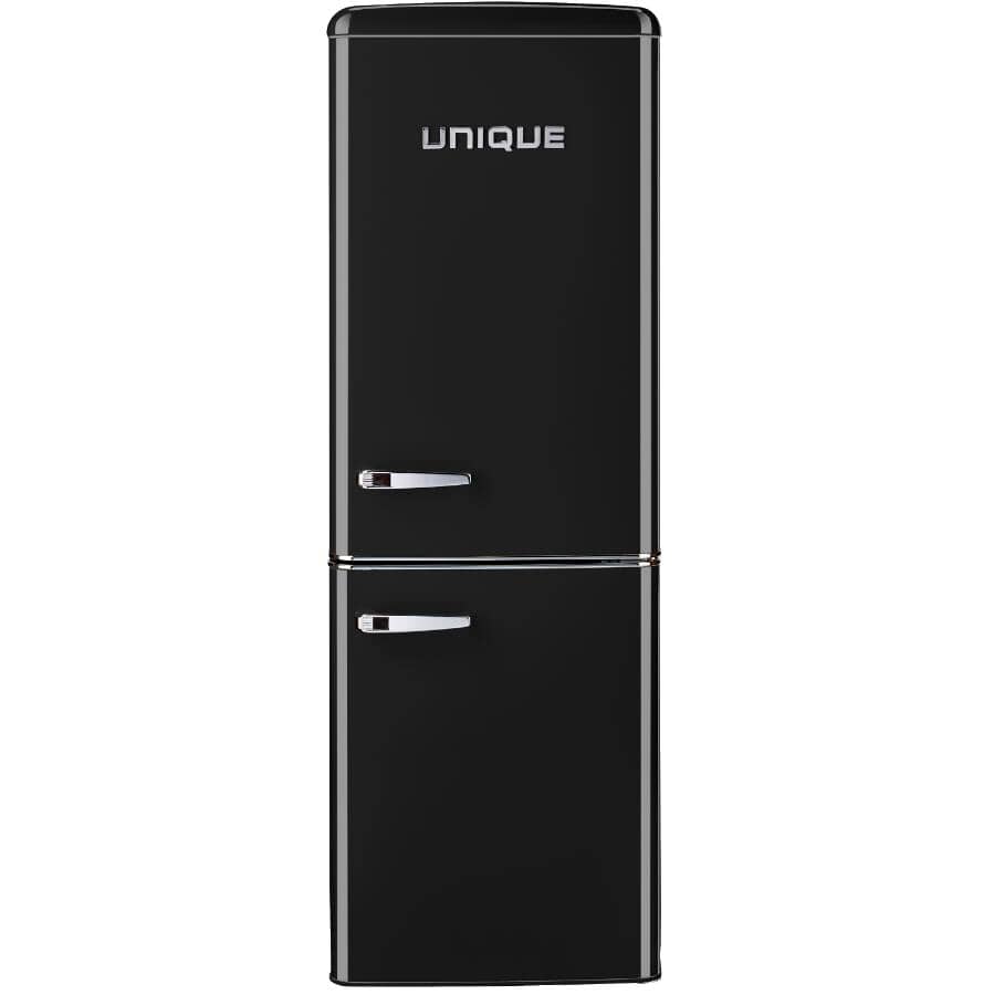 UNIQUE APPLIANCES:21.6" 7 cu. ft. Classic Retro Bottom Freezer Refrigerator (UGP-215L B AC) - Midnight Black
