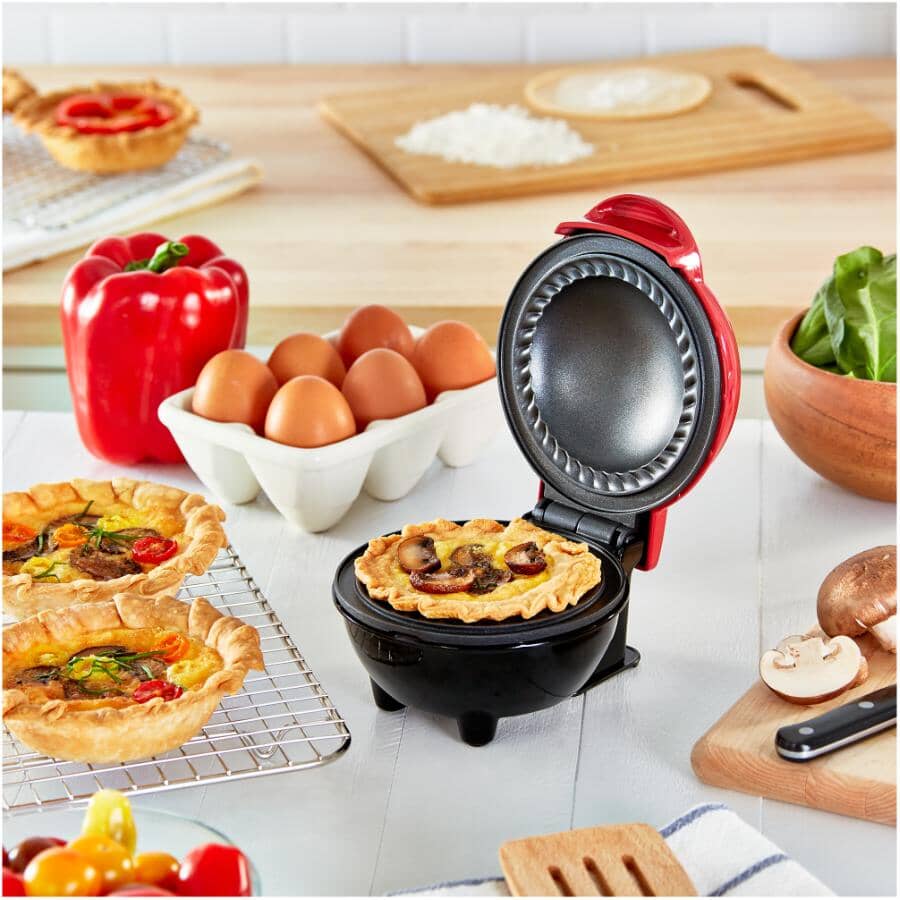 DASH Mini Pie Maker | Home Hardware