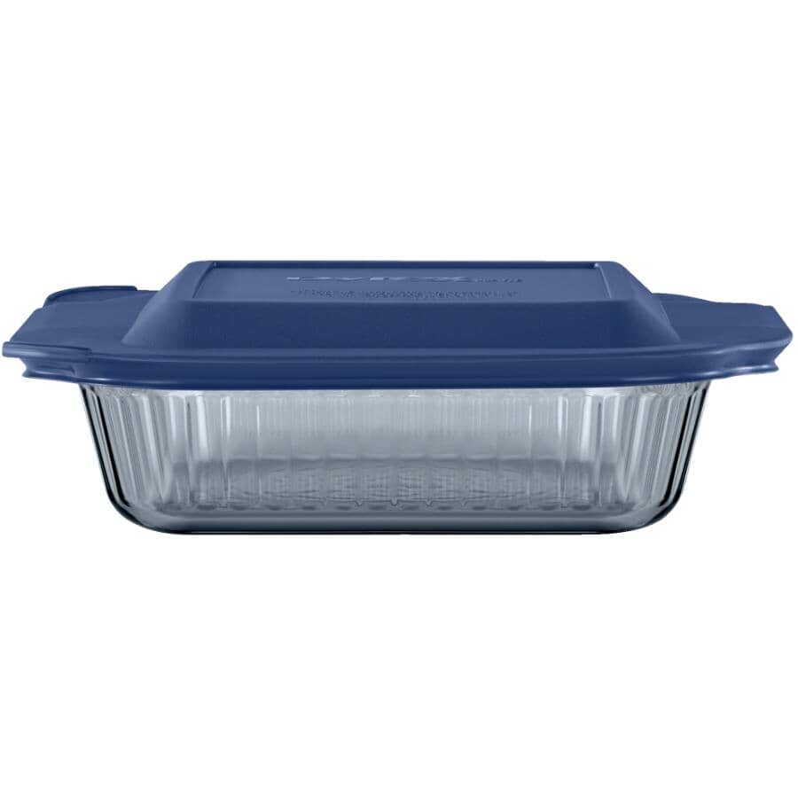 PYREX Sculpted Tinted Glass Square Baking Dish with Lid | Home Hardware