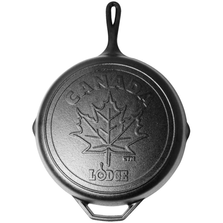 Canadiana Series Cast Iron Skillet with Maple Leaf Scene - 12"/30 cm