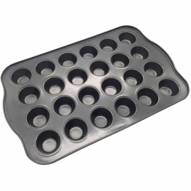 What is a Muffin Tray: Essential Baking Guide