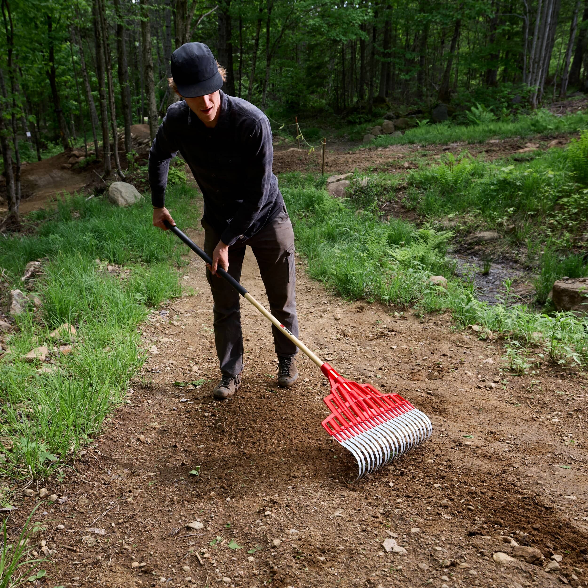 Home Hardware Rake GARANT Multi-Purpose Lawn Rake | Home Hardware