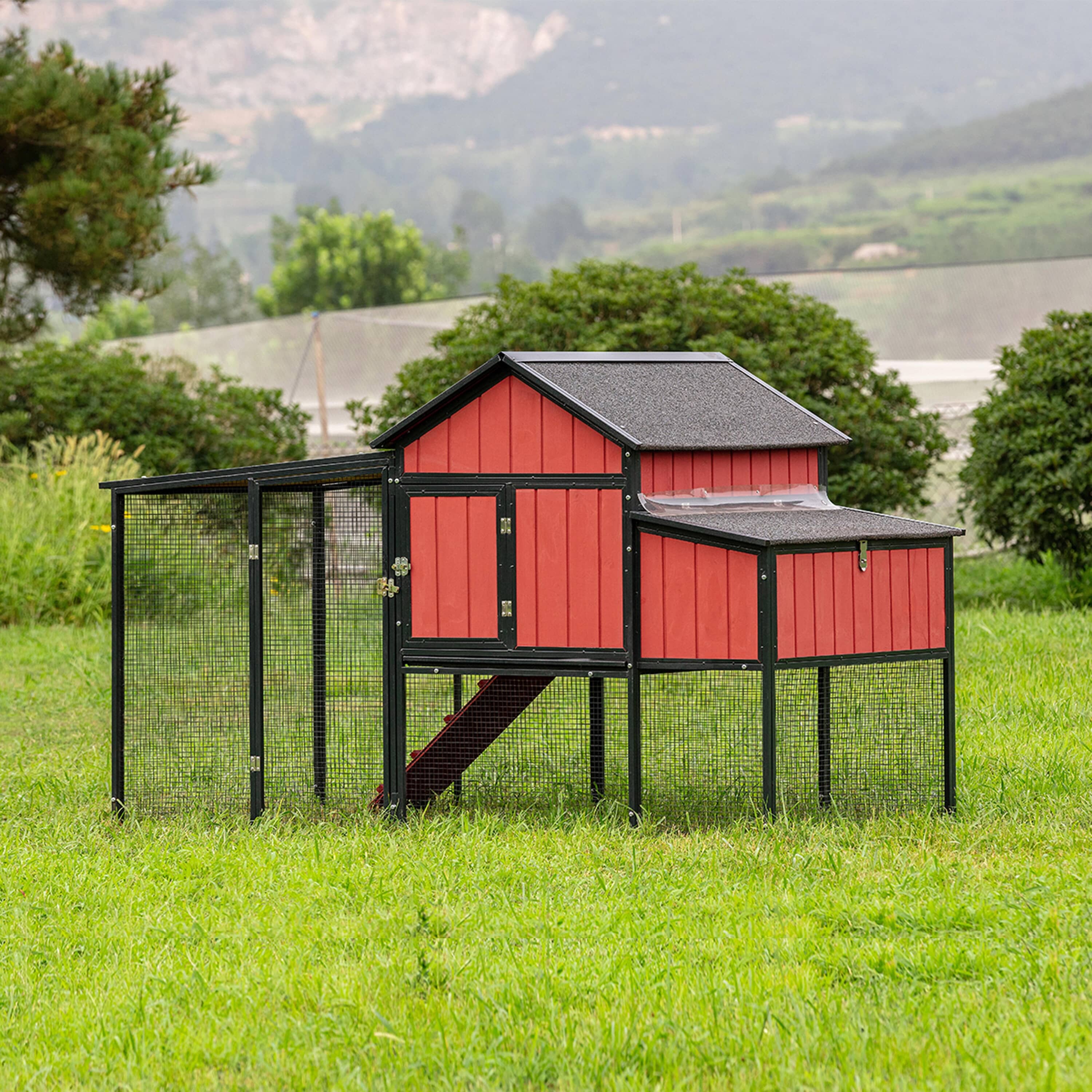 BUILDCRAFT Sentinel Chicken Coop | Home Hardware