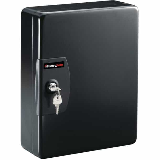 Coffre-fort Sentry – Petite Taille, Noir, Ignifuge 30 Min, Serrure à Clé – Occasion