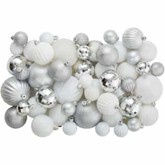 INSTYLE HOLIDAY Plastic Ornament Set | Home Hardware