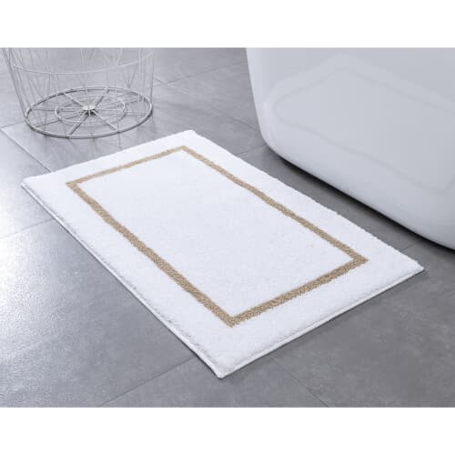 Microfiber Polyester Bath Mat - White, 21" x 34"